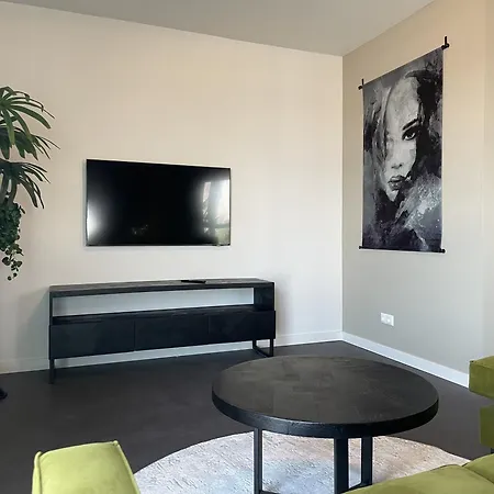 Stadthafenapartments * 로스토크