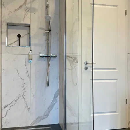 Stadthafenapartments アパート ロストック